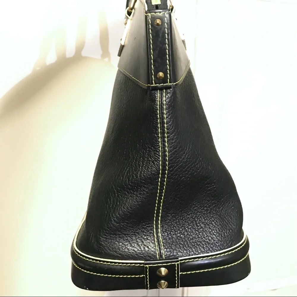 Louis Vuitton Suhali Noir Lockit PM Bag - Picture 5 of 14